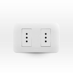 Toma Corriente Doble 10A 250V Blanco Armado Lexo