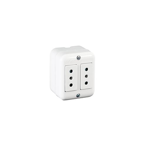 Tomacorriente Doble 2P+T 250V/10A   MEC
