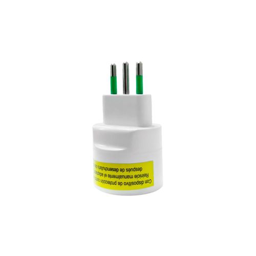 Macho Adaptador Schuko 10A Blanco C/Proteccion MEC